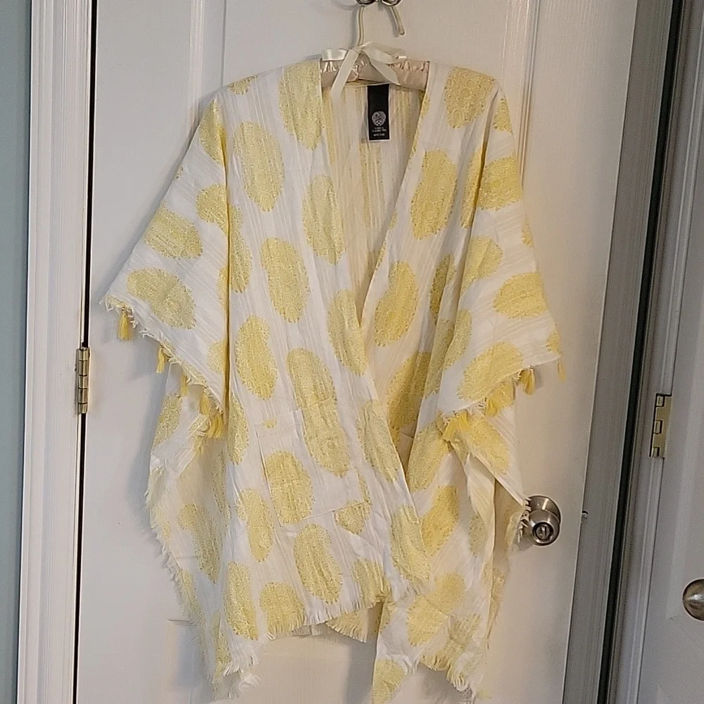 Vince Camuto Tasseled Wrap - Picture 7 of 7